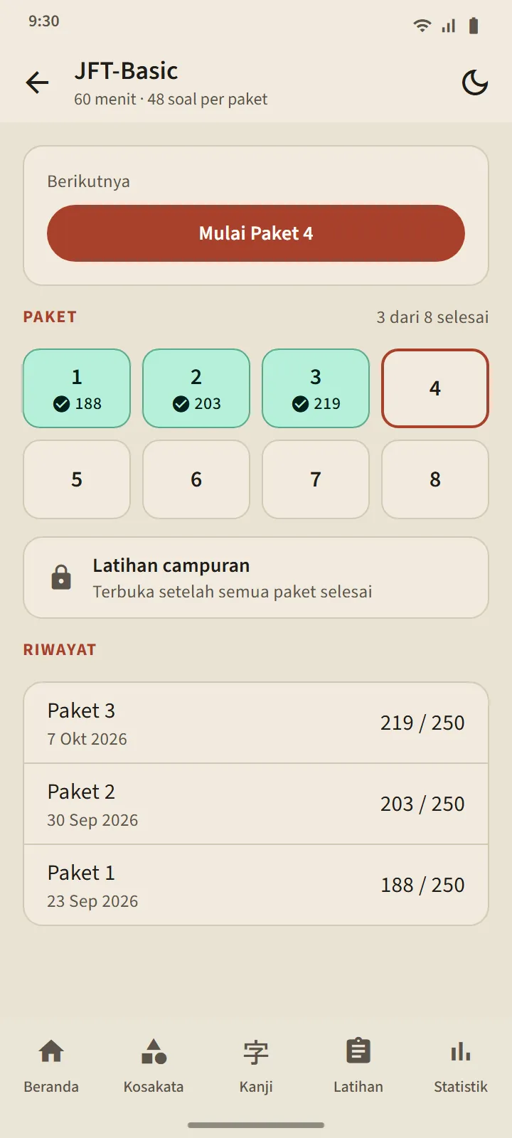 Halaman level JFT-Basic: tombol mulai paket berikutnya, petak delapan paket, latihan campuran, dan riwayat